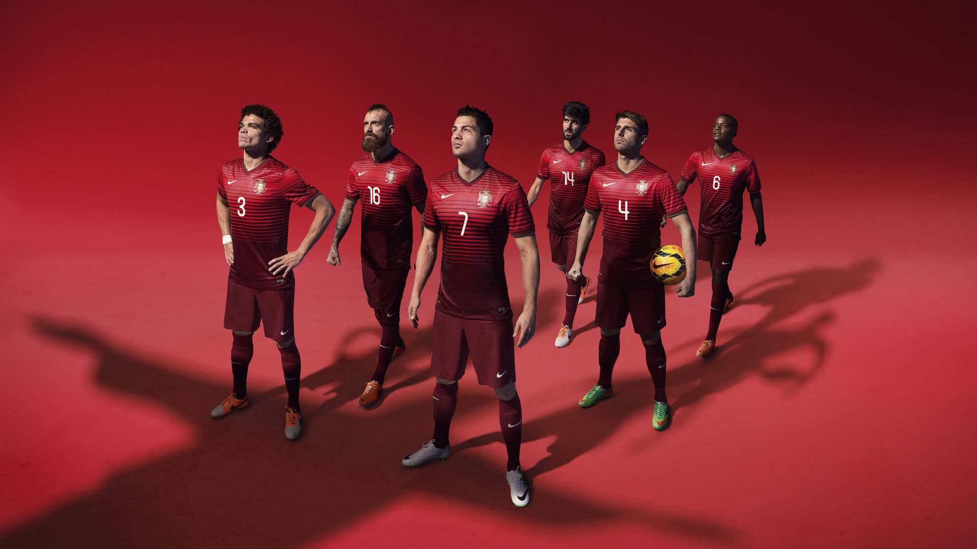 青少年足球比赛采用线上线下双向联动模式,提升参与度,青少年足球比赛方案